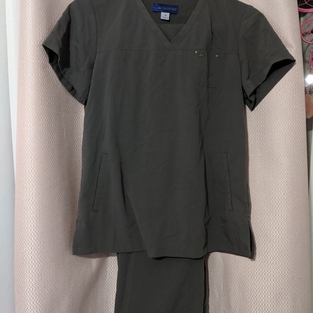 Koi Sapphire matching scrubs